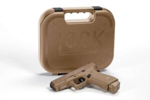 Glock G19X 9mm, 4" Barrel, Coyote Finish, Nite Sites, 1x 17rd, 2x 17+2rd Mags